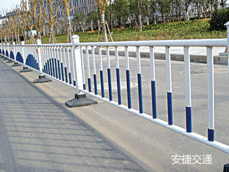 郴州公交护栏