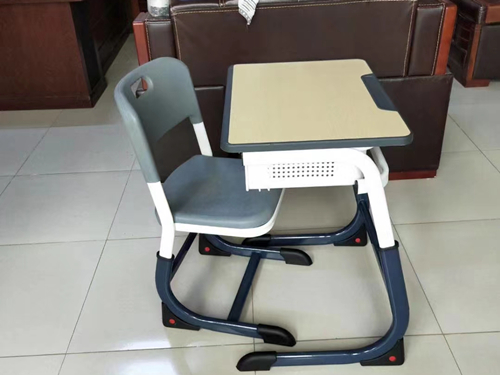 课桌椅批发厂家