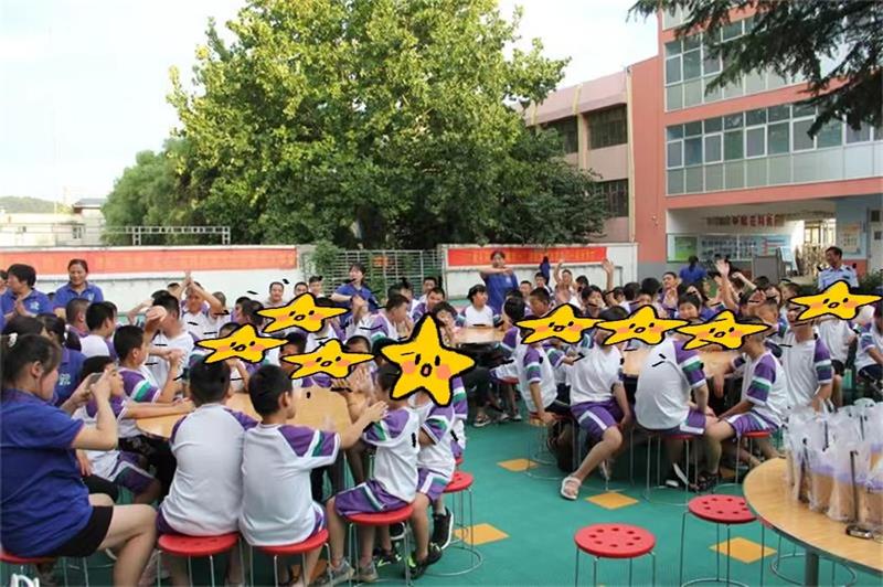 学校