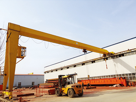 The electric hoist semi portal crane