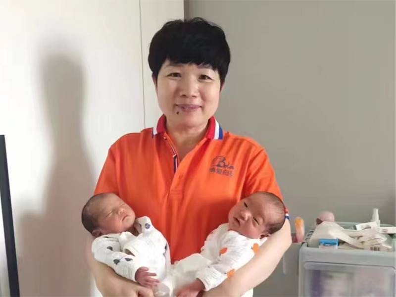 1667206826901805.jpg 母婴护理员