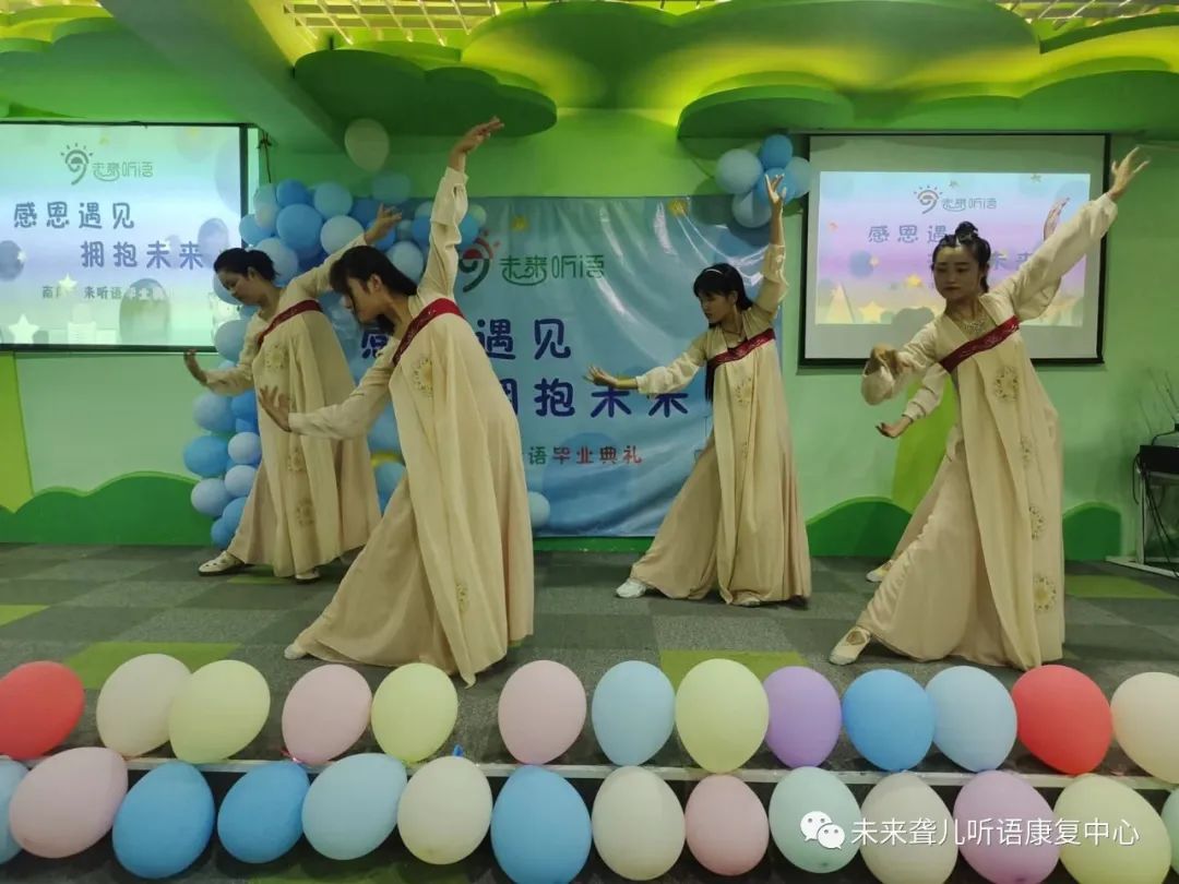1668240089726670.jpg 毕业季