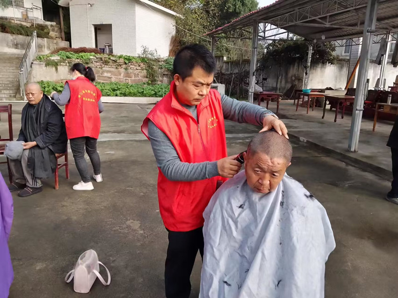 养老院义工活动