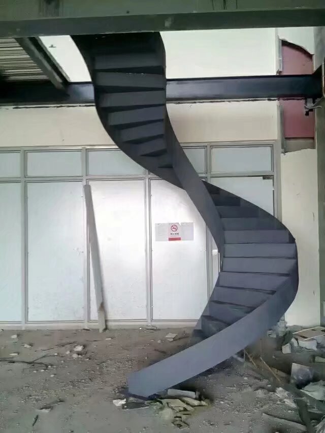 旋转楼梯