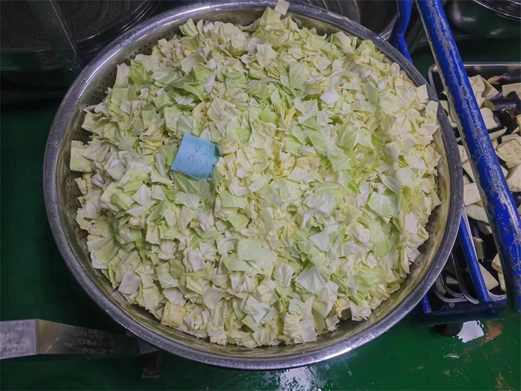 洗好切好的蔬菜