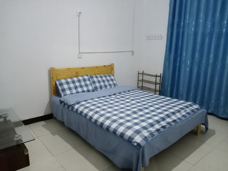 暂寄老人（包吃住）