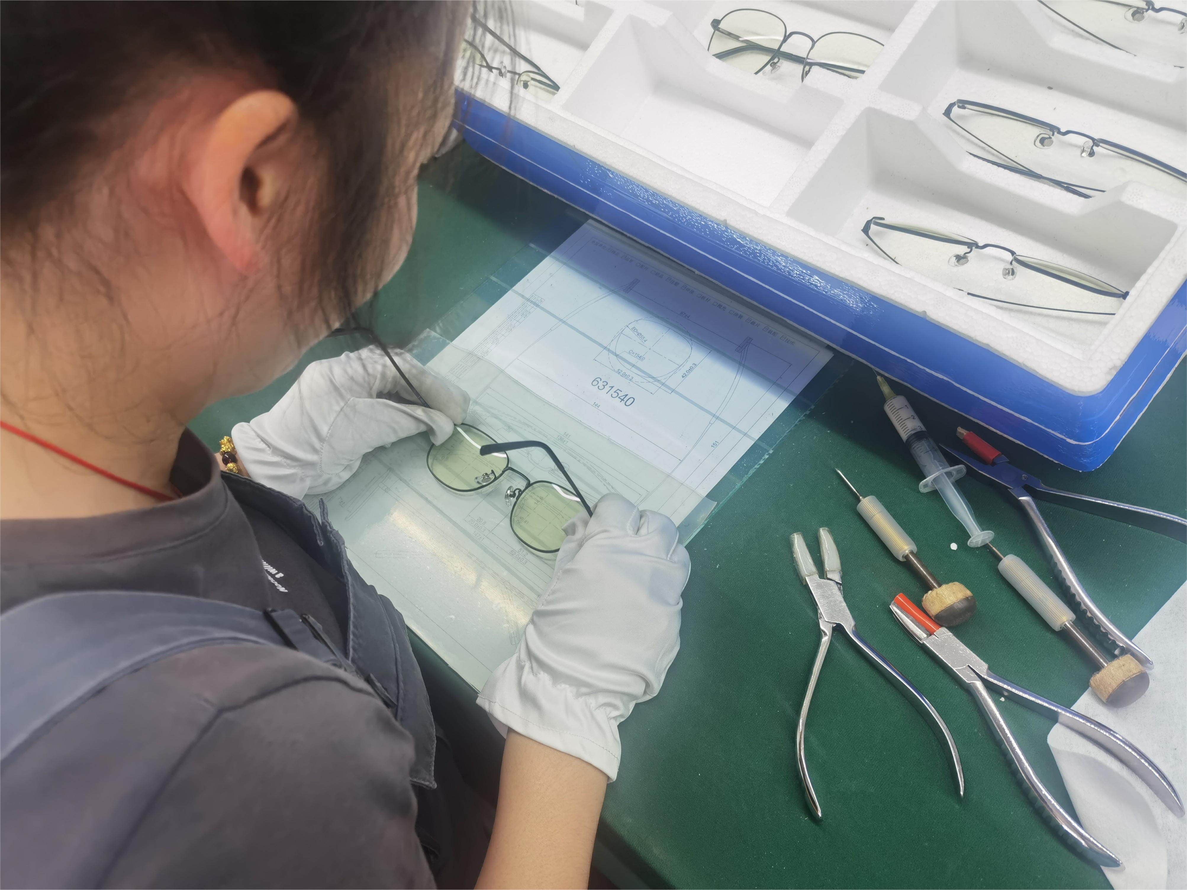 野望者光学