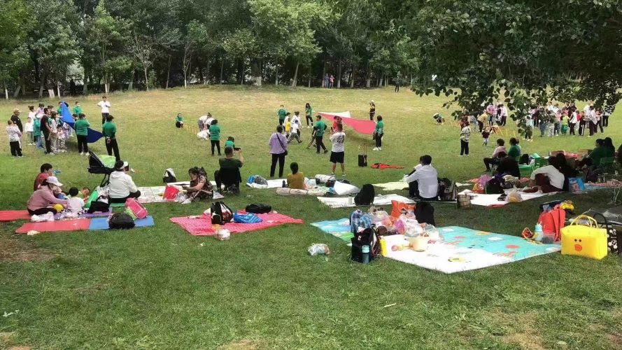 多样活动花式迎61