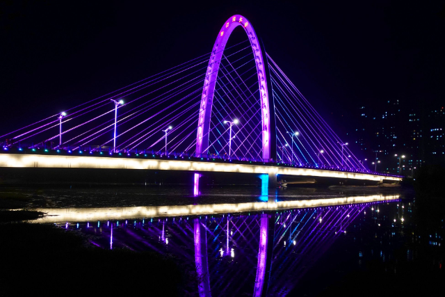 桥梁夜景照明设计