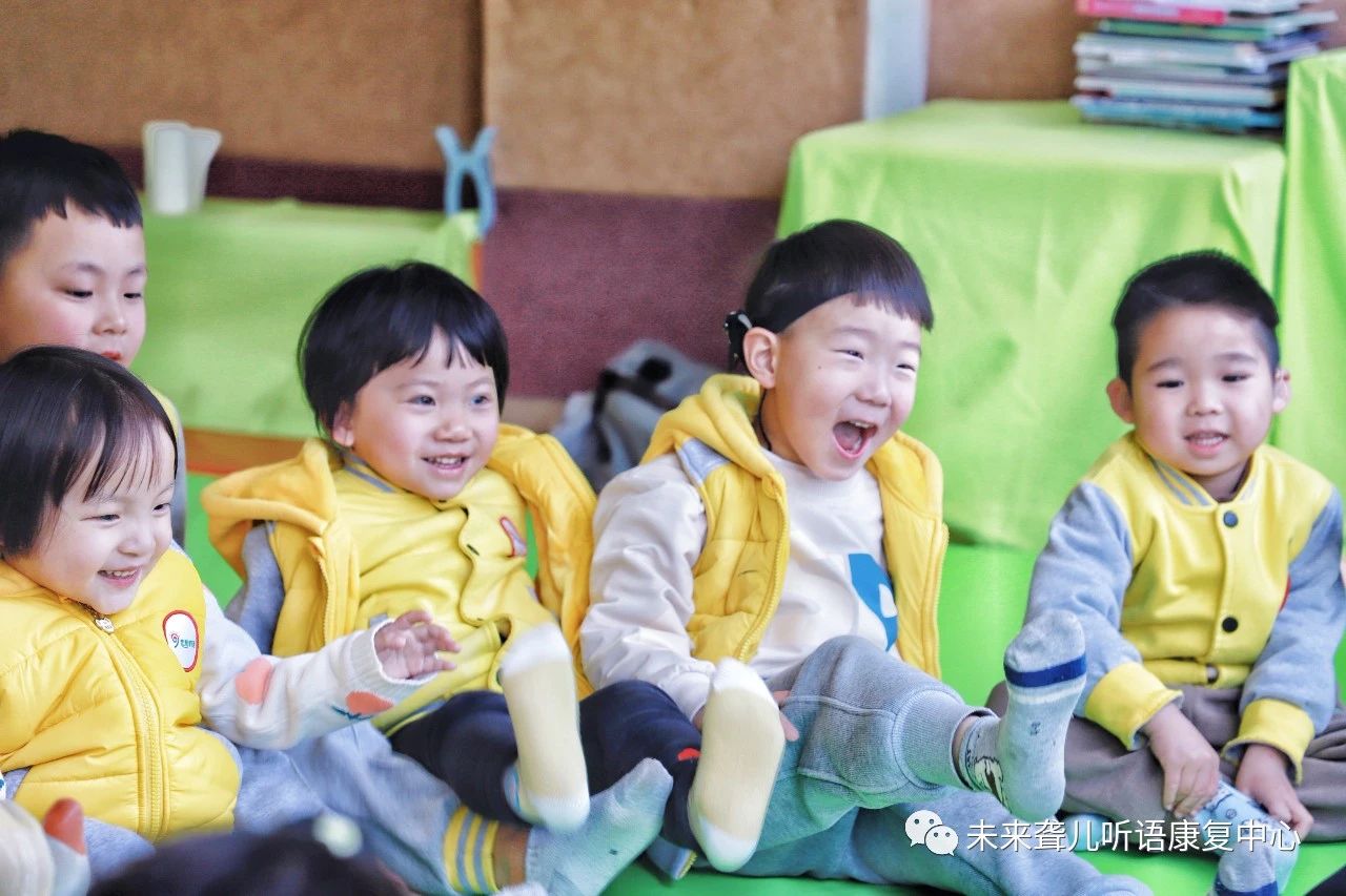 1687336991563595.jpg 未来听语