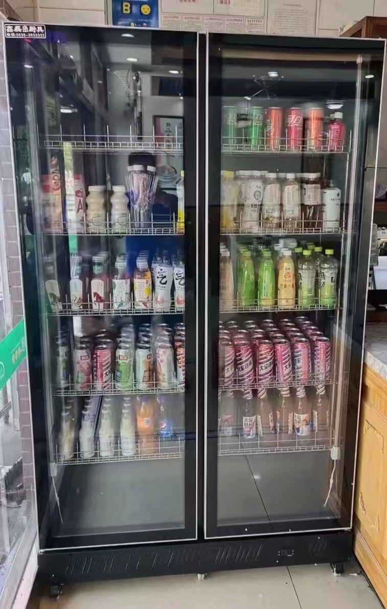 饮料柜