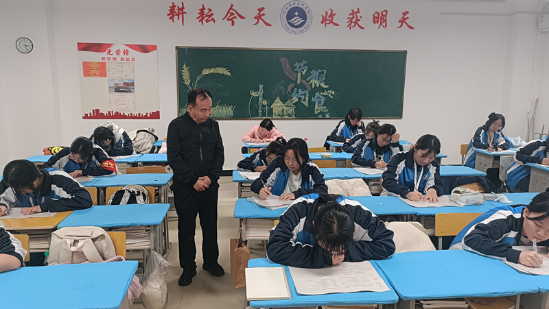 营口渤海卫生学校