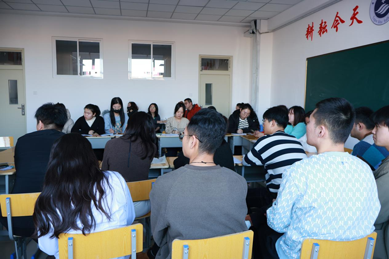 营口渤海卫生学校