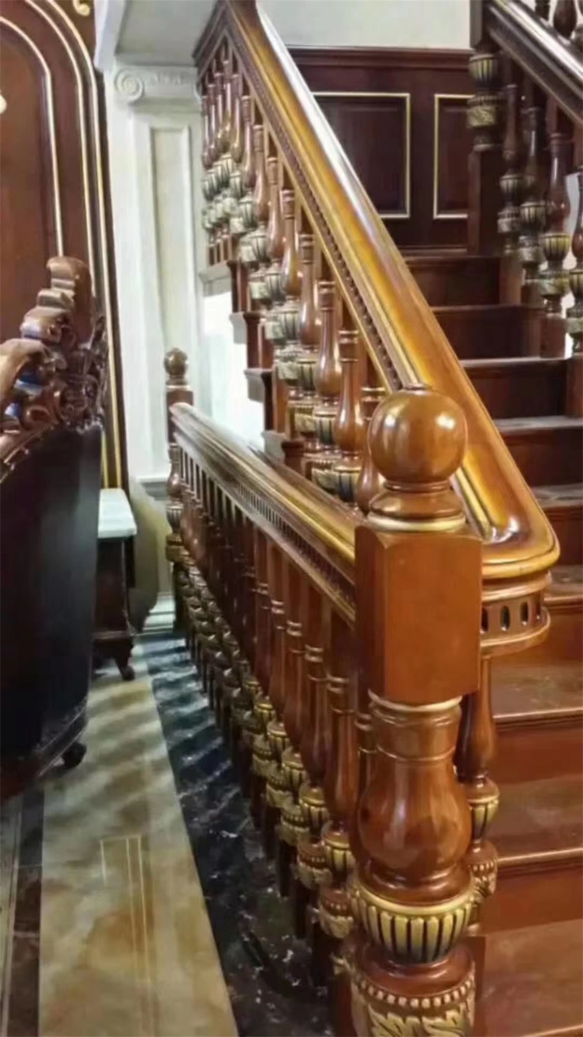 实木楼梯