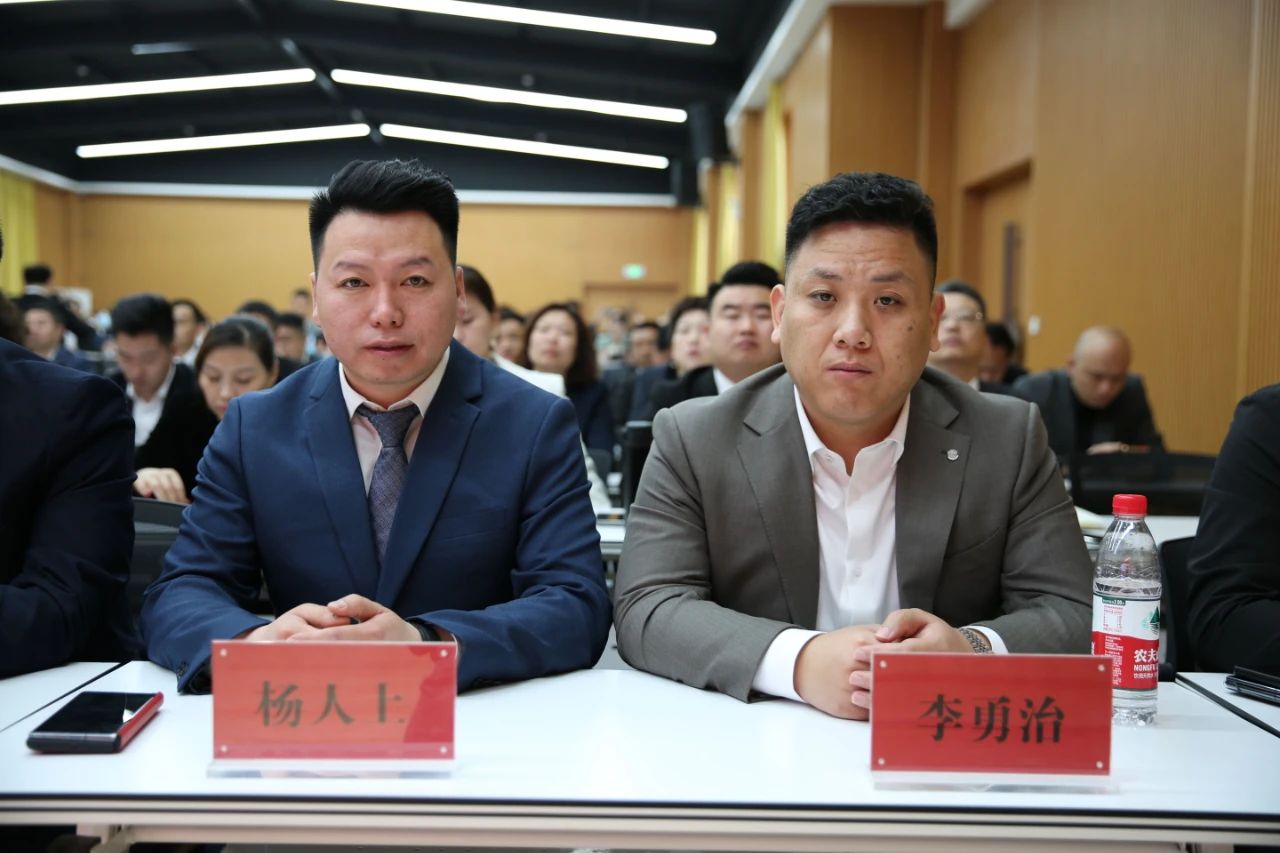 相聚郑州 ，向春而行​！北京大学唐士其教授开讲啦