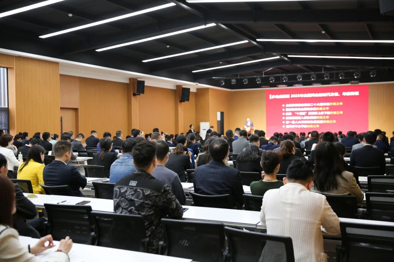 相聚郑州 ，向春而行​！北京大学唐士其教授开讲啦