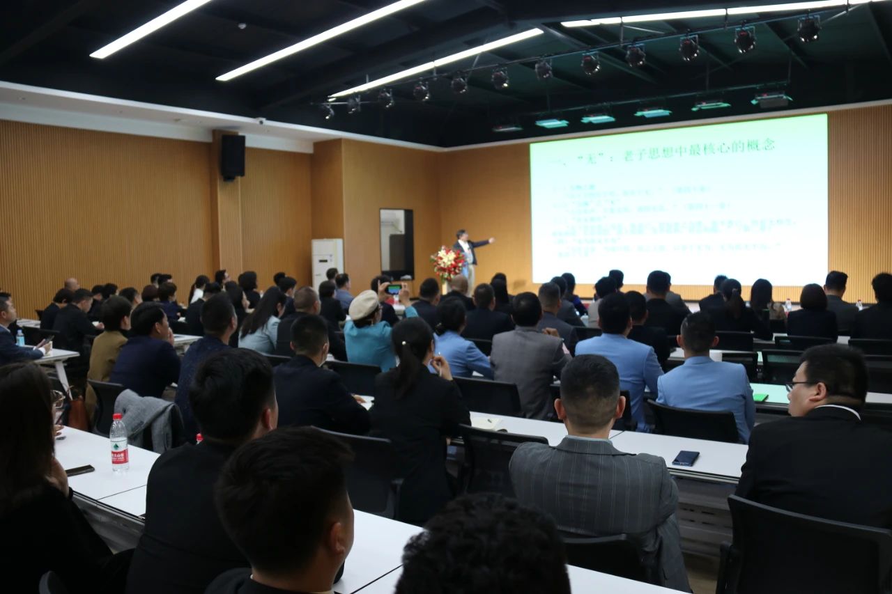 相聚郑州 ，向春而行​！北京大学唐士其教授开讲啦