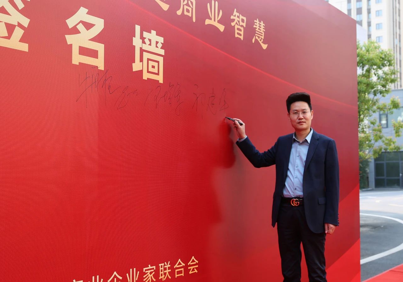 相聚郑州 ，向春而行​！北京大学唐士其教授开讲啦