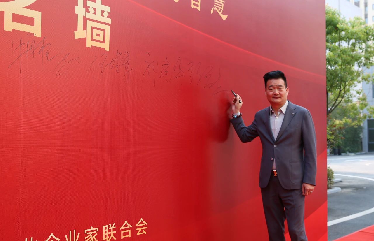 相聚郑州 ，向春而行​！北京大学唐士其教授开讲啦