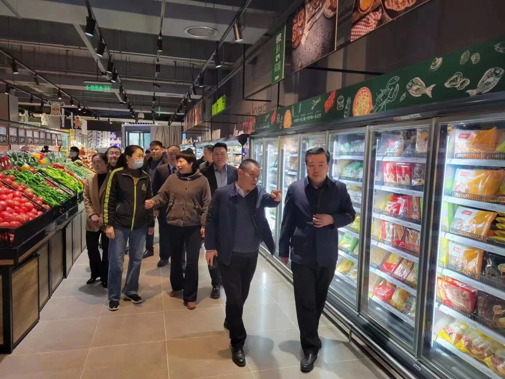 尉氏县人大专题调研食品药品安全工作