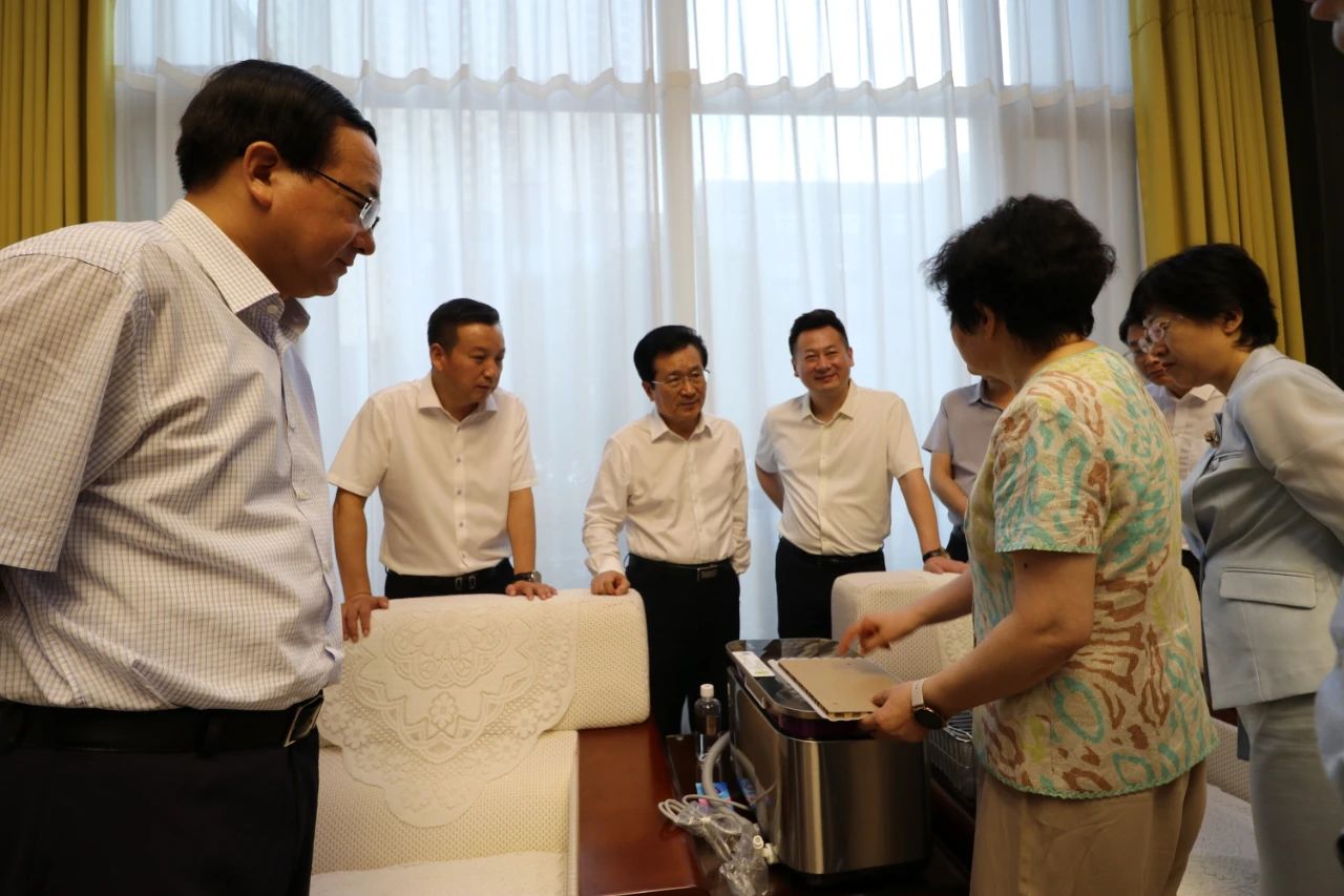 孙运锋副省长出席北京中食净化与优德集团合作签约仪式