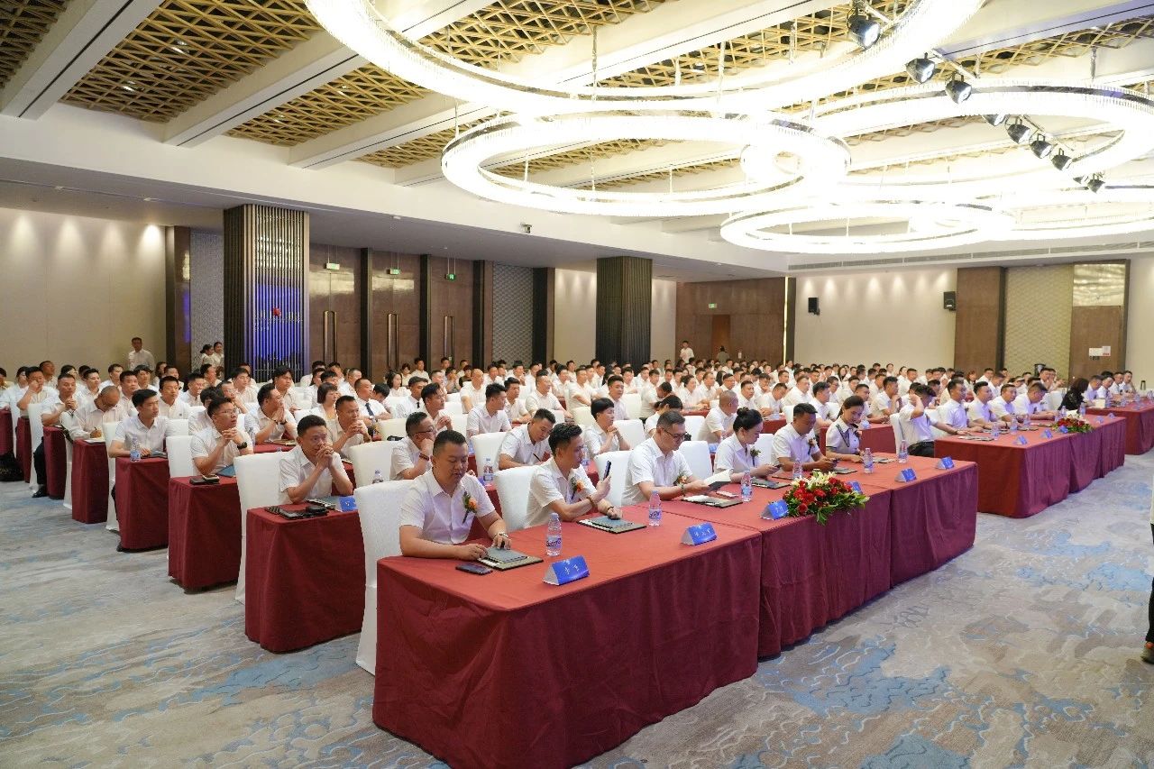 健康产业联盟2023中原第五届行业高层论坛在郑州隆重举行
