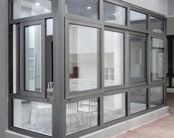 铝合金门窗