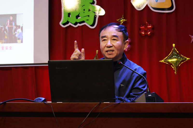 营口渤海卫生学校