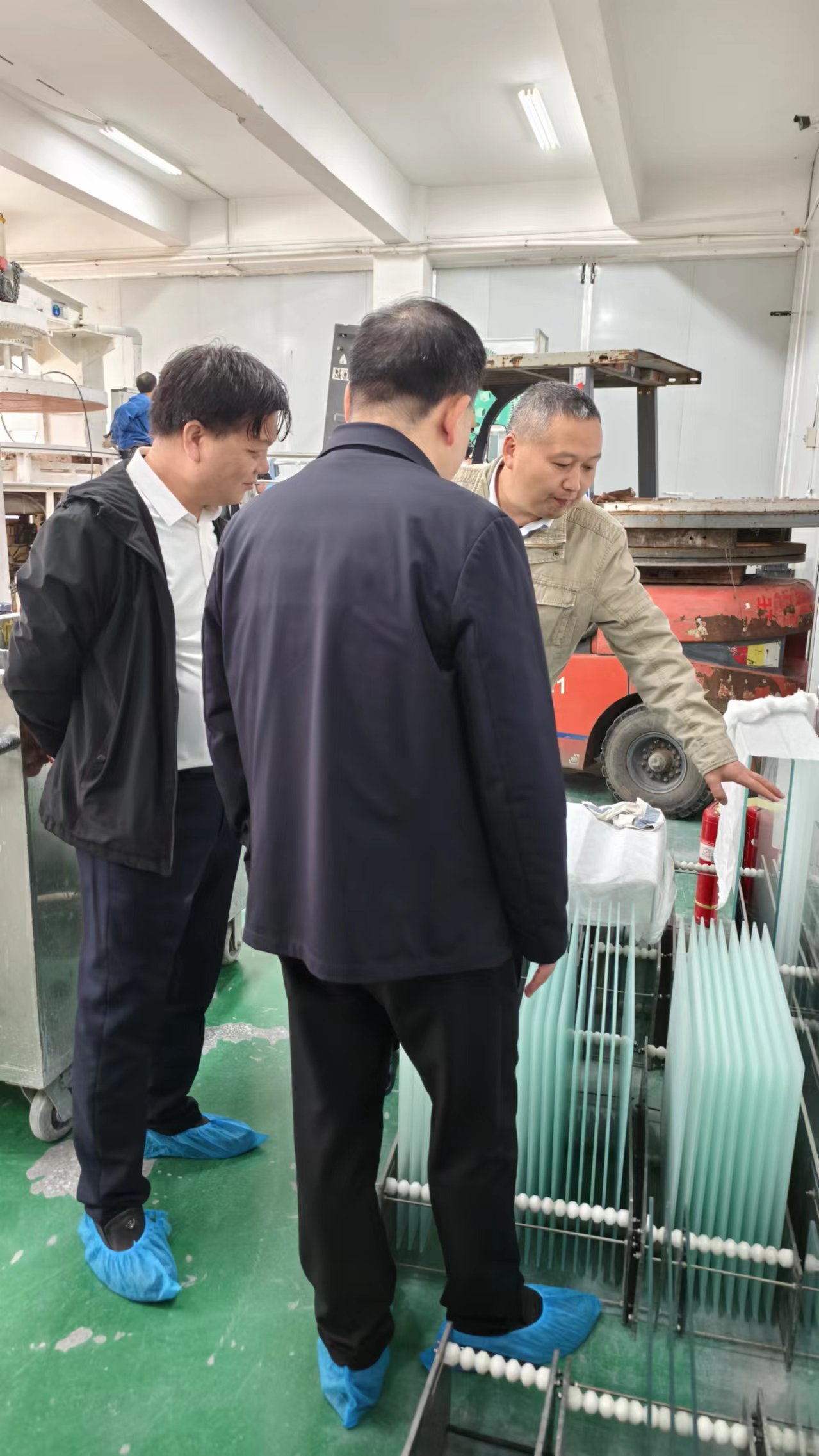 南阳新兴精密光学有限公司