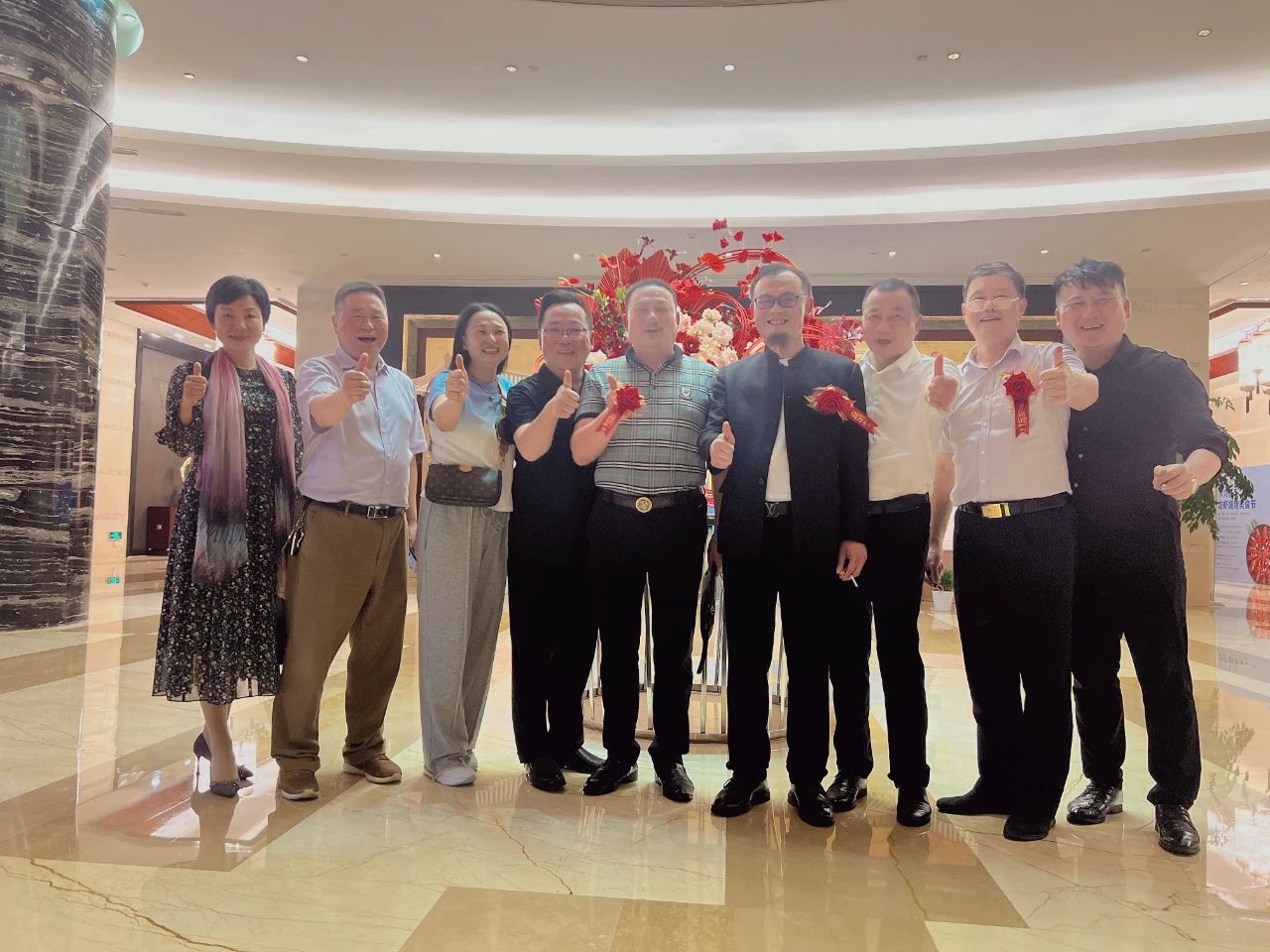 会长彭中云参加宜春市湖南商会换届大会