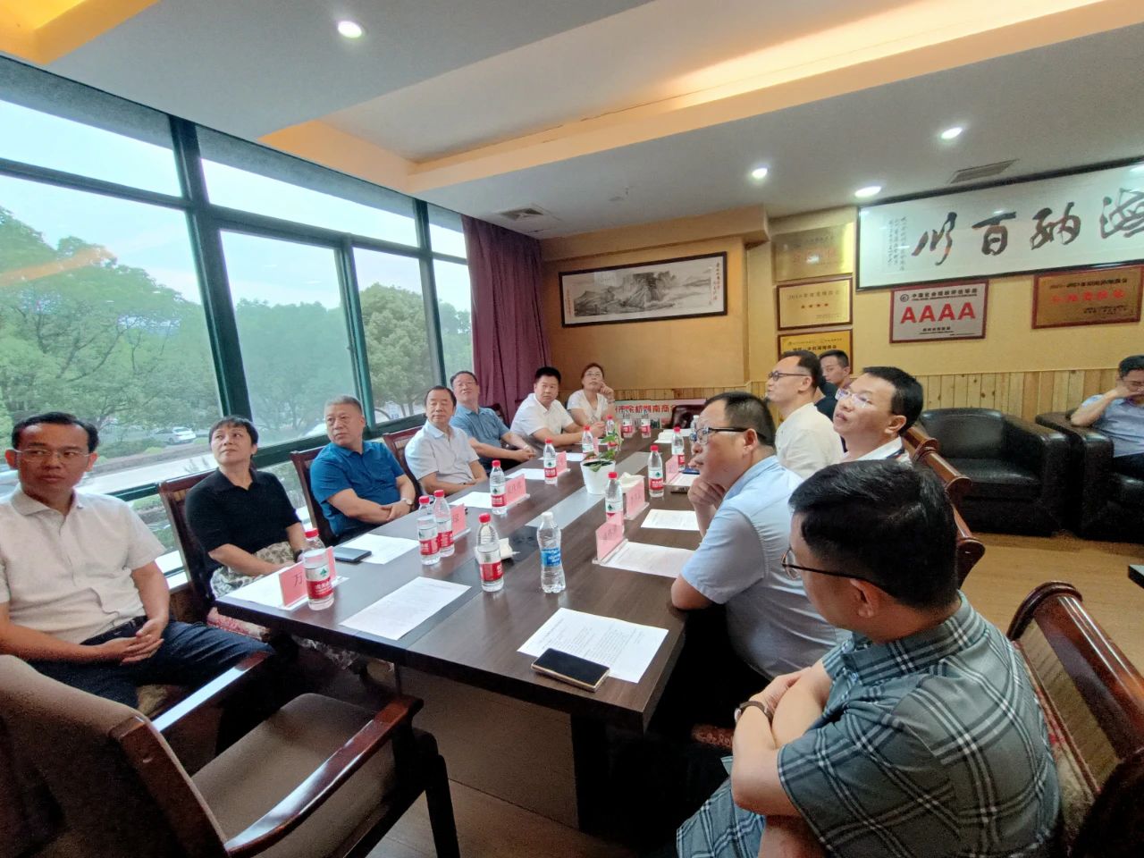 湘潭市政协副主席刘良廷一行走访调研商会和商会成员企业