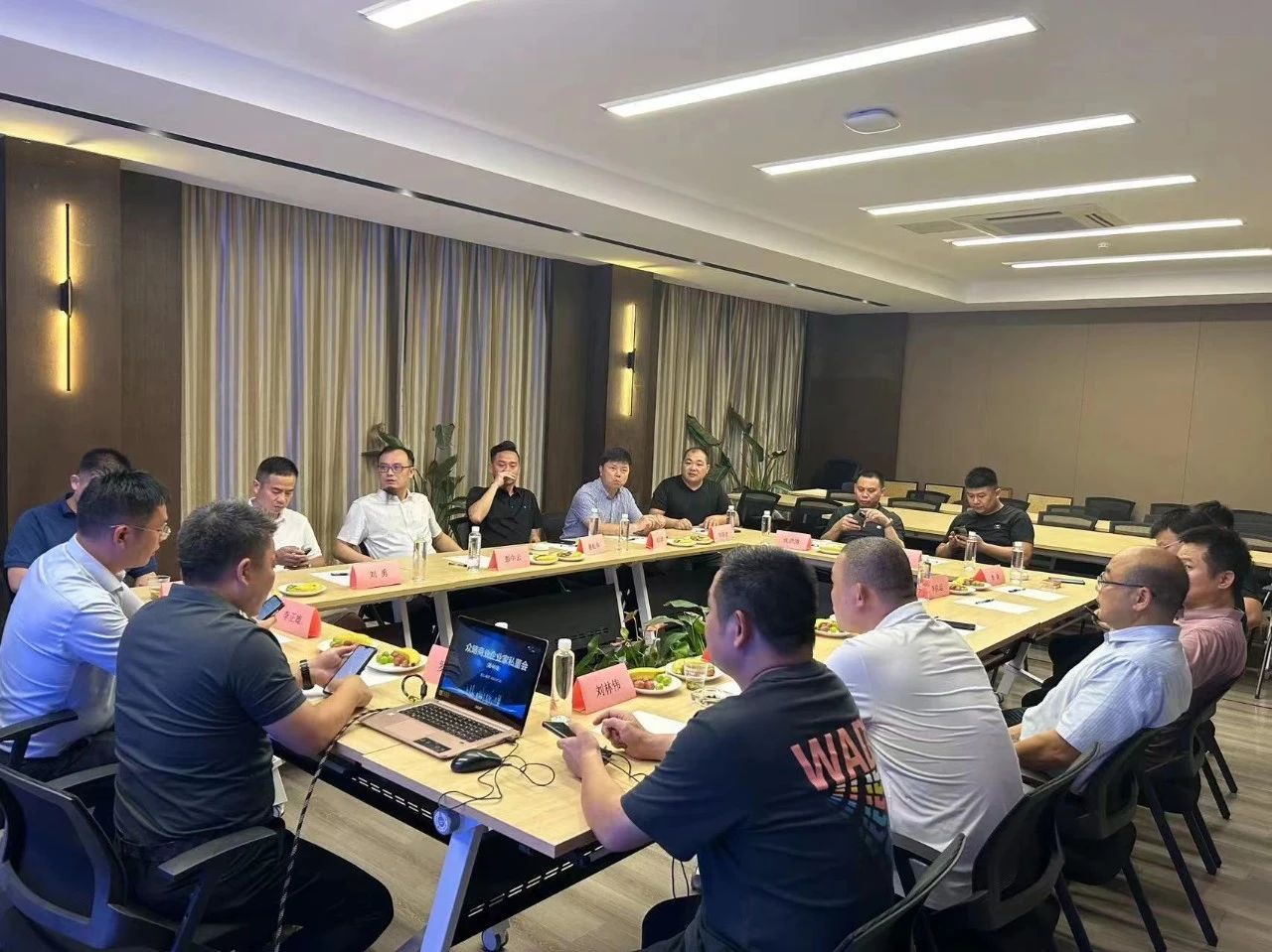 余杭湖南商会建筑工程类私董会成功举办
