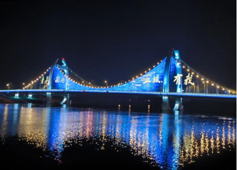 大桥夜景灯光