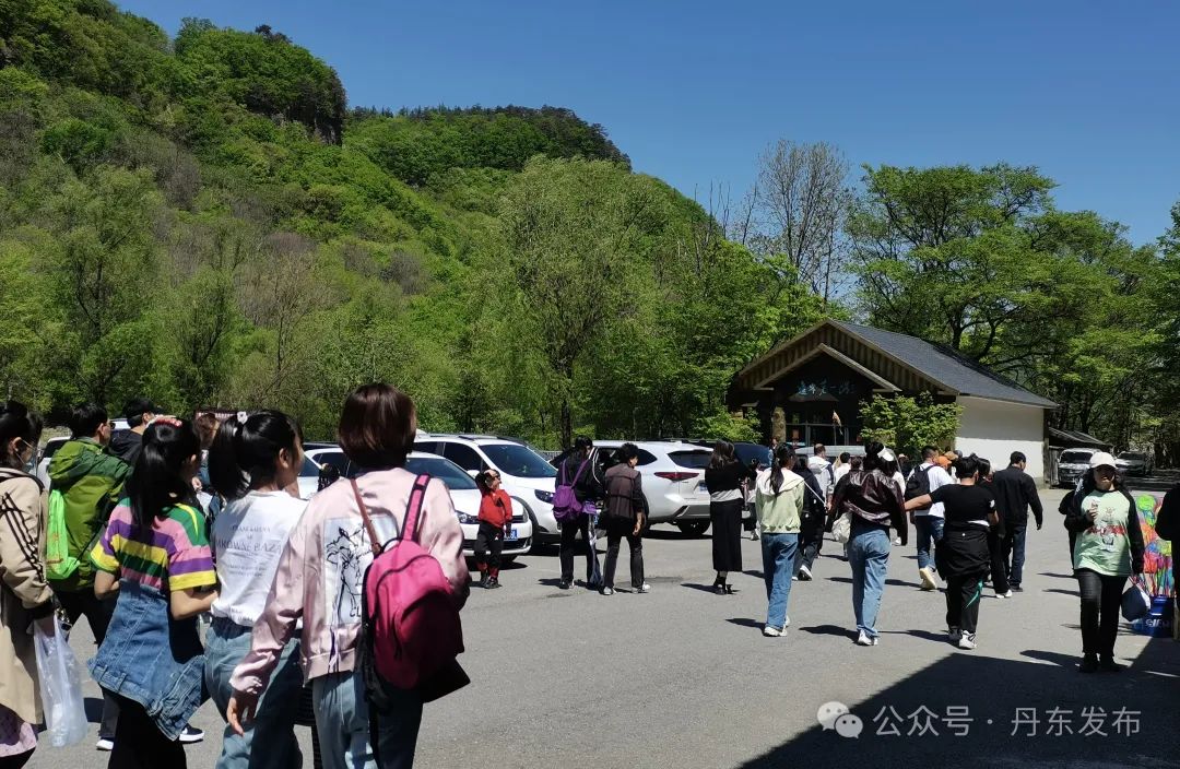 丹东青山沟旅游