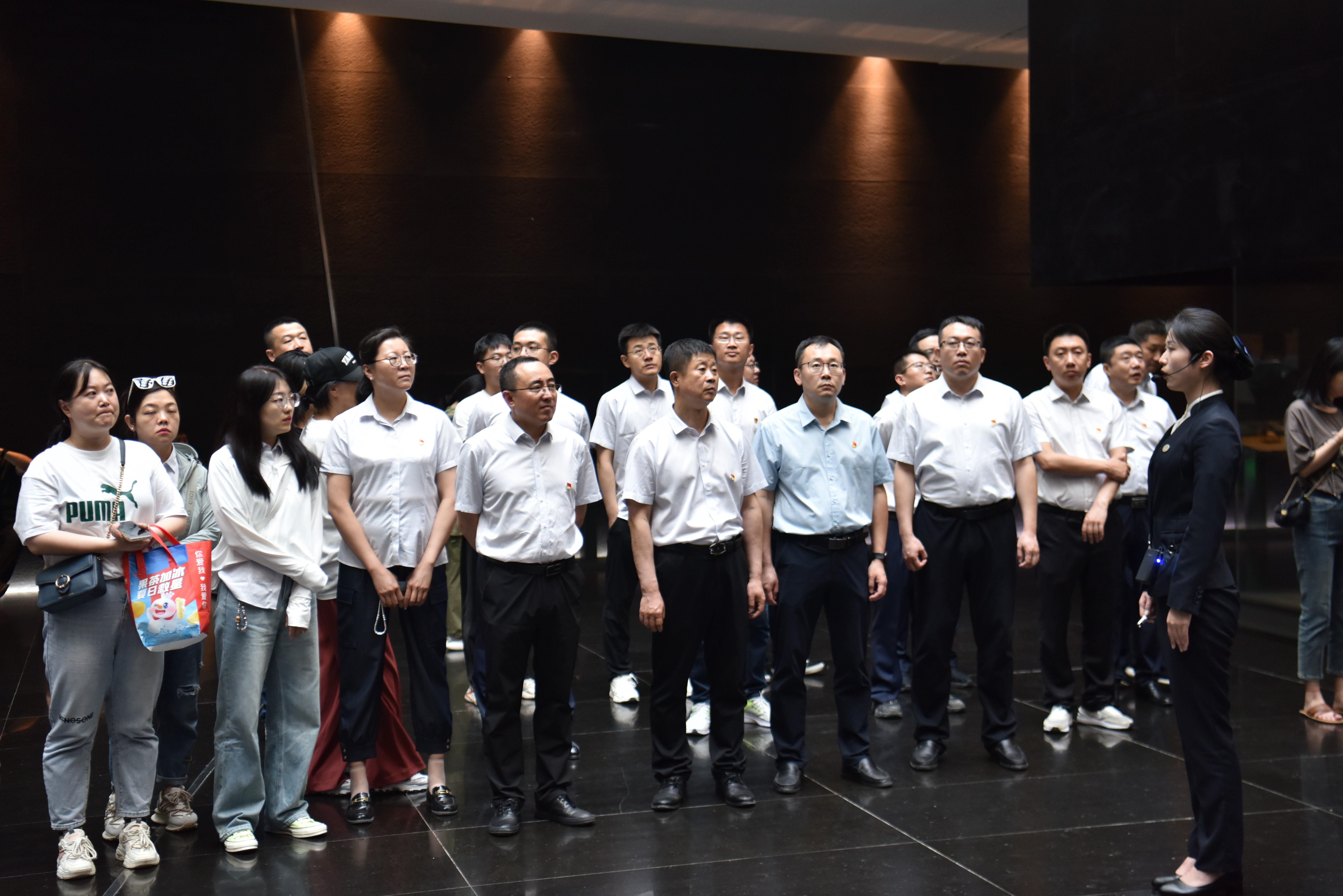 地质科研所组织党员干部参观 侵华日军第七三一部队罪证陈列馆