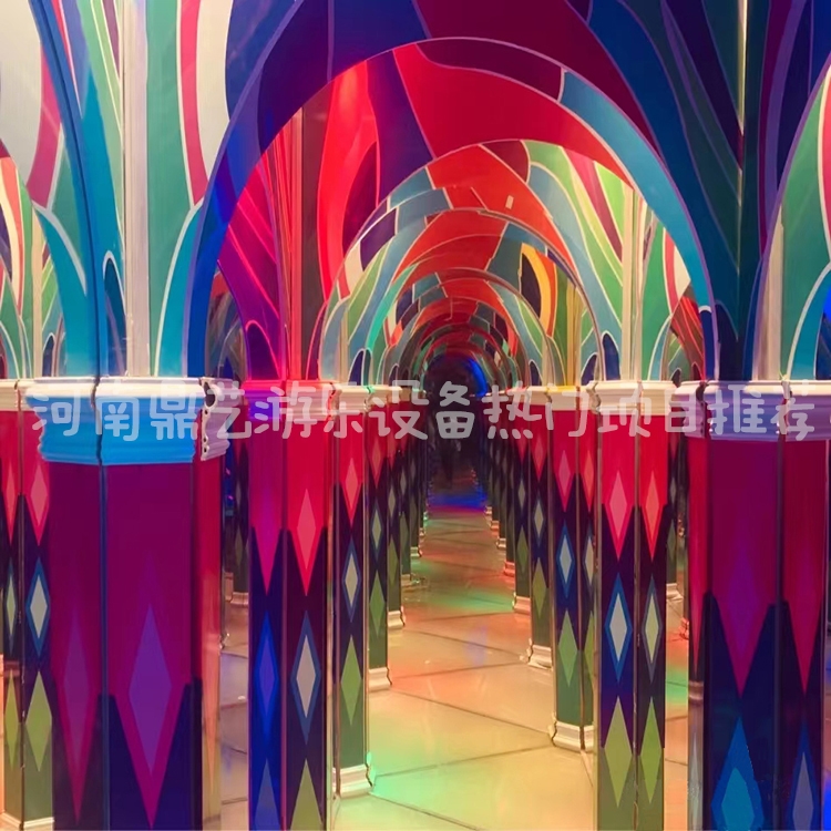 1722069870723506.jpg 镜子迷宫