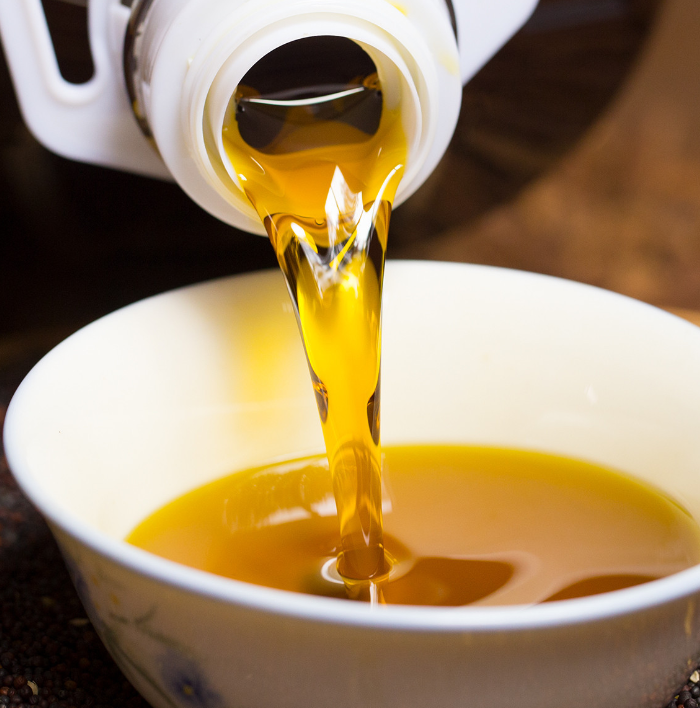 （49~60元，100瓶起定） 小榨菜籽油  5L