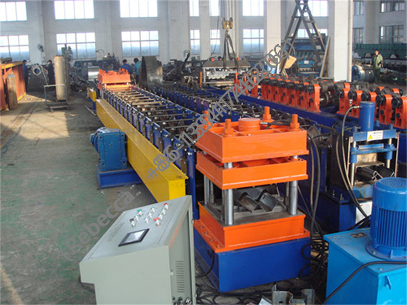 Guard Rail Forming Machine