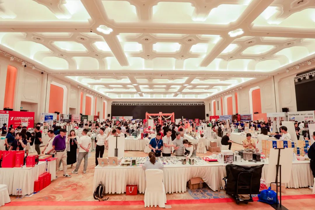 彭中云会长带队参加626礼品节系列活动