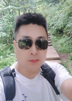 1725330844859814.png 简历