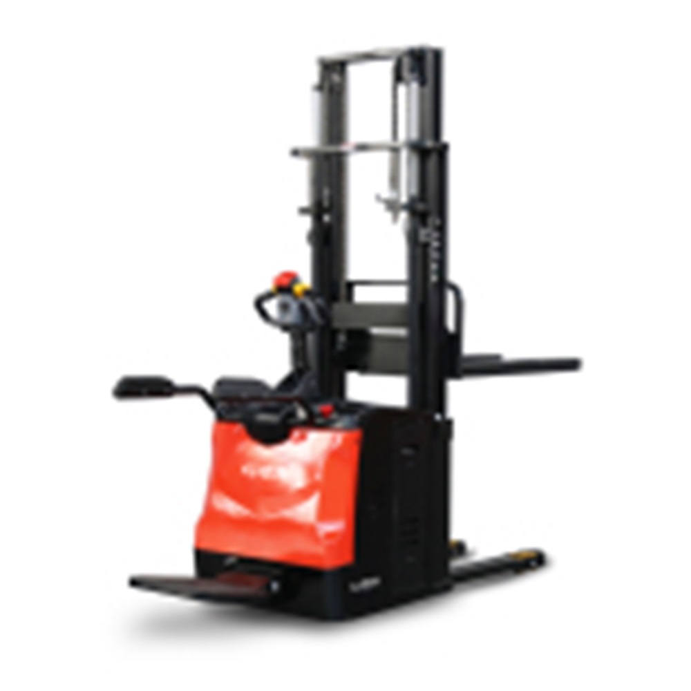 踏板式堆高车