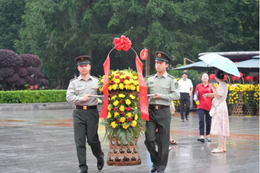 伟大历程 辉映初心｜郑州商业企业家联合会七一 建 党 节 瞻仰毛 主 席 故居韶山冲