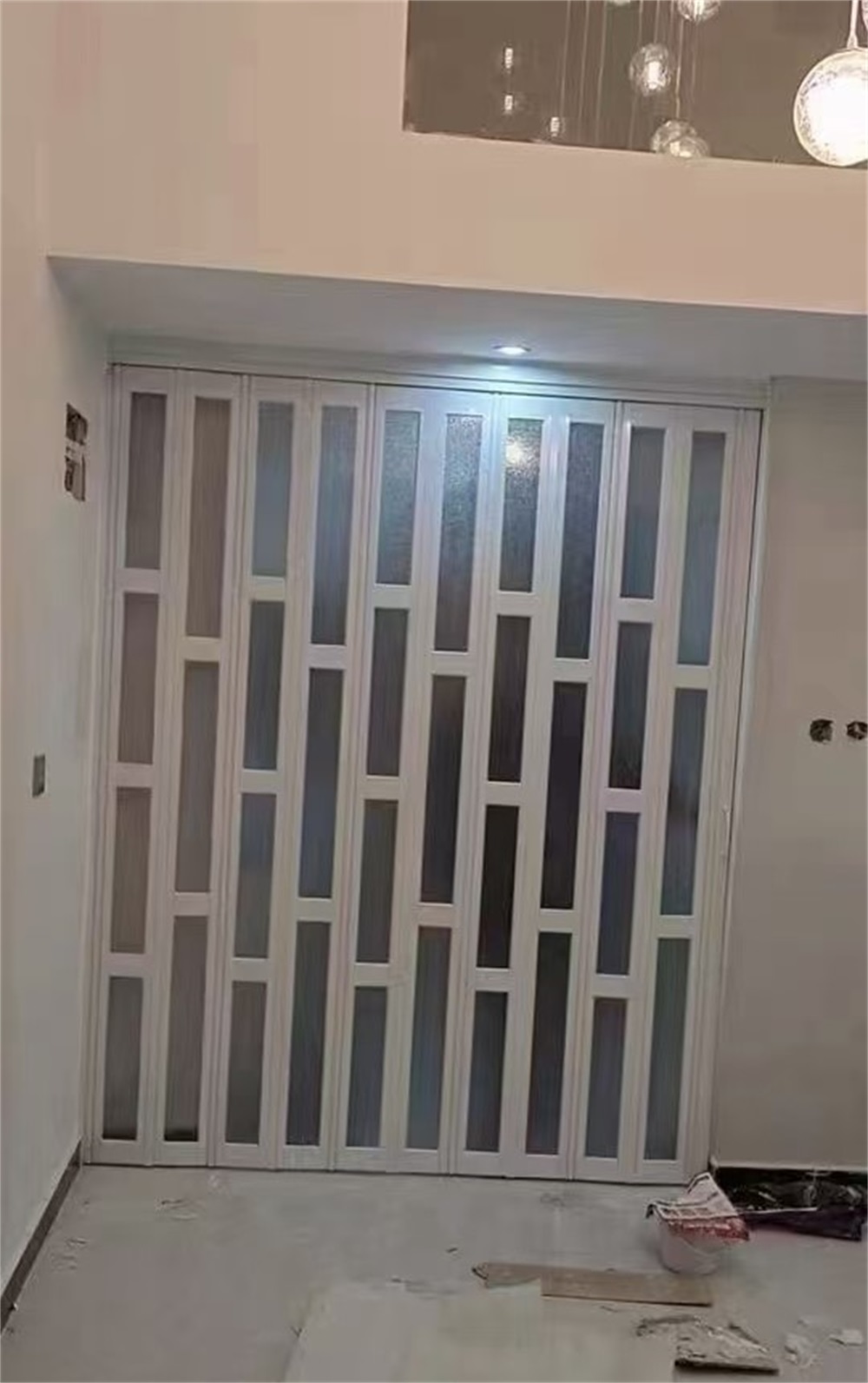 水晶折叠门