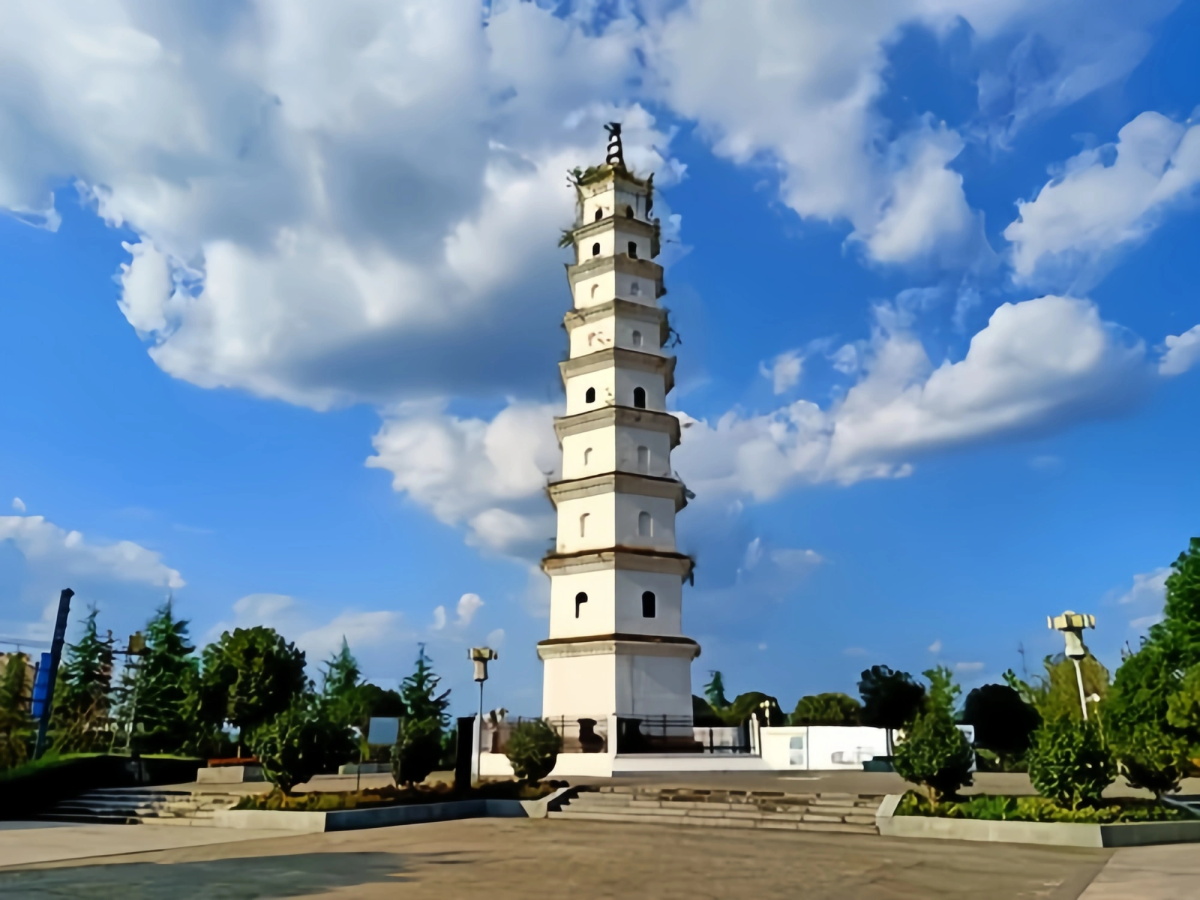 白塔景区