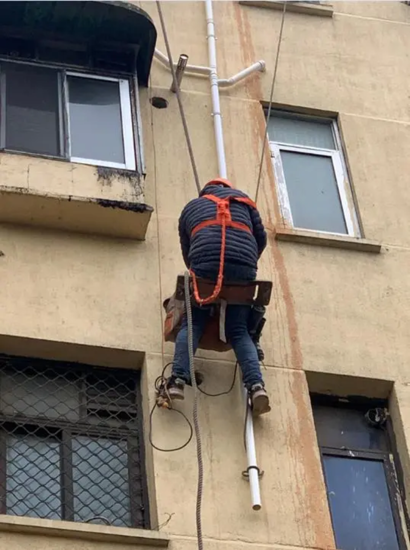 外墙管道更换
