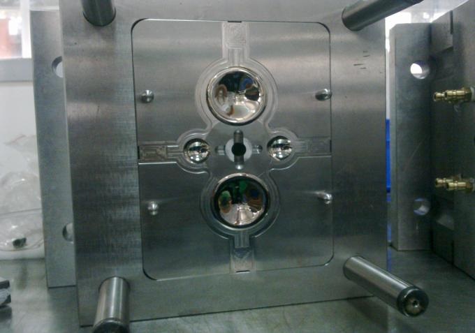 超精密透镜模具