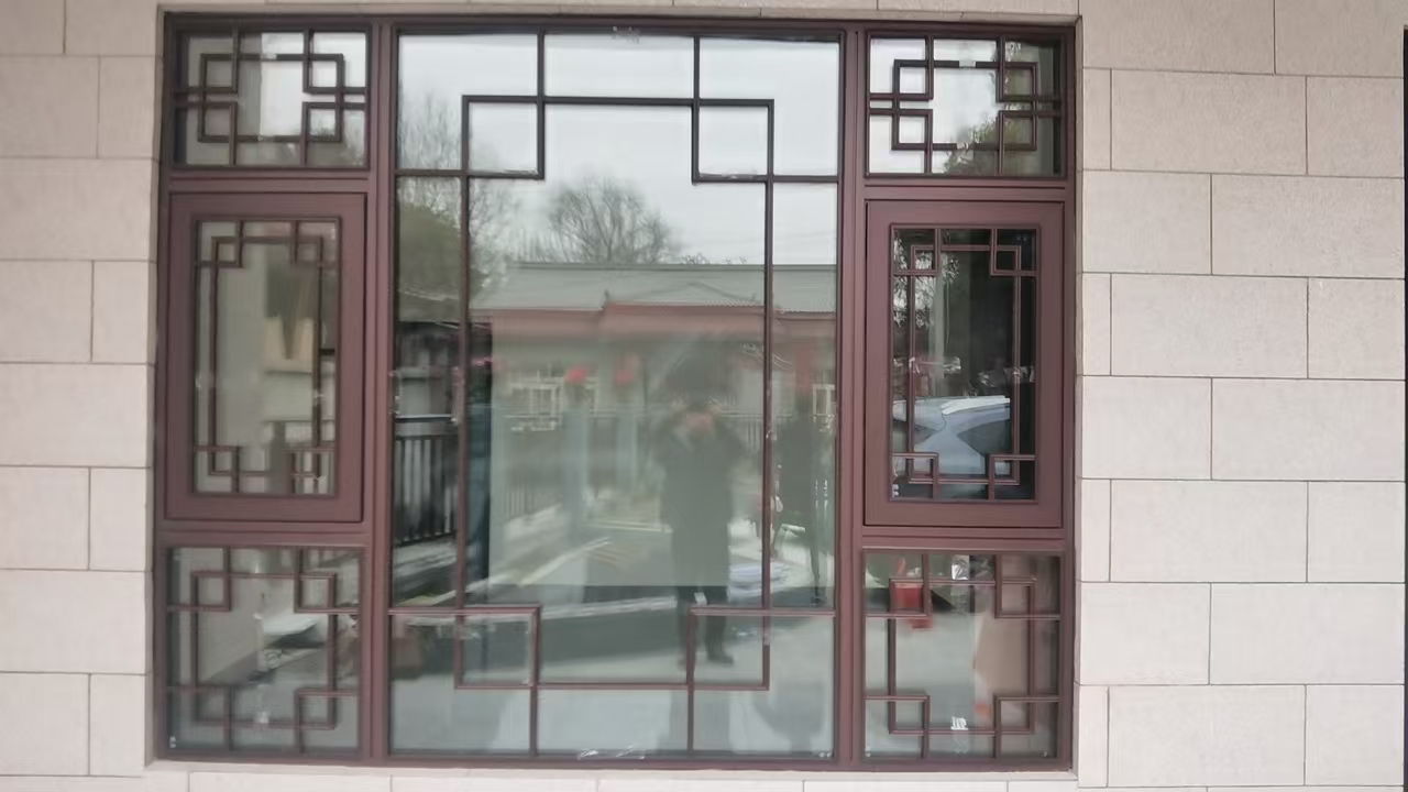 仿古窗