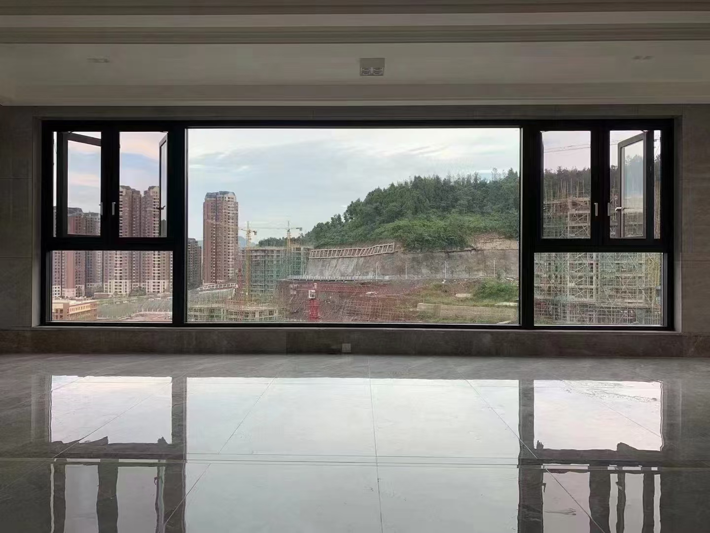 平开窗