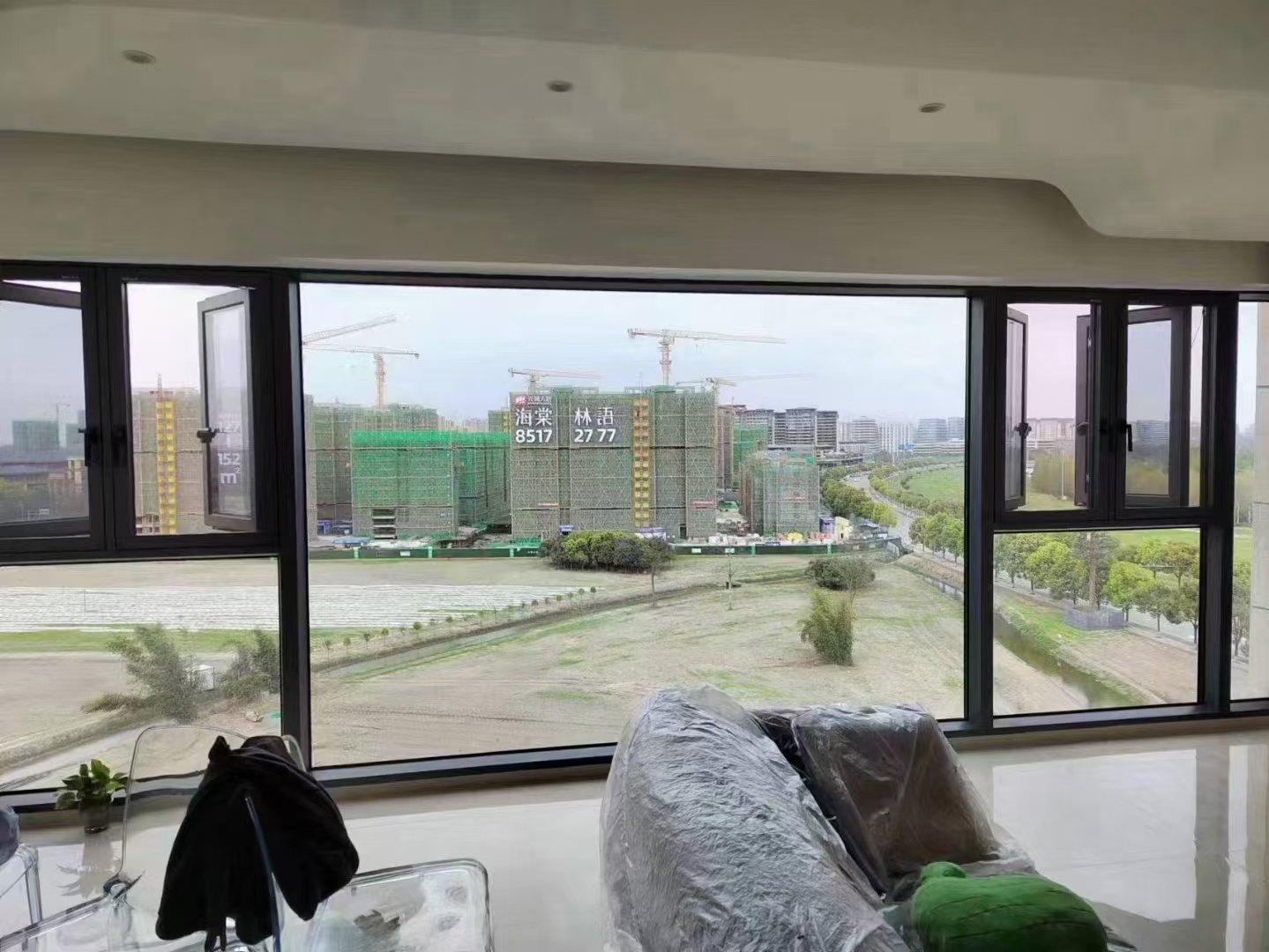 平开窗