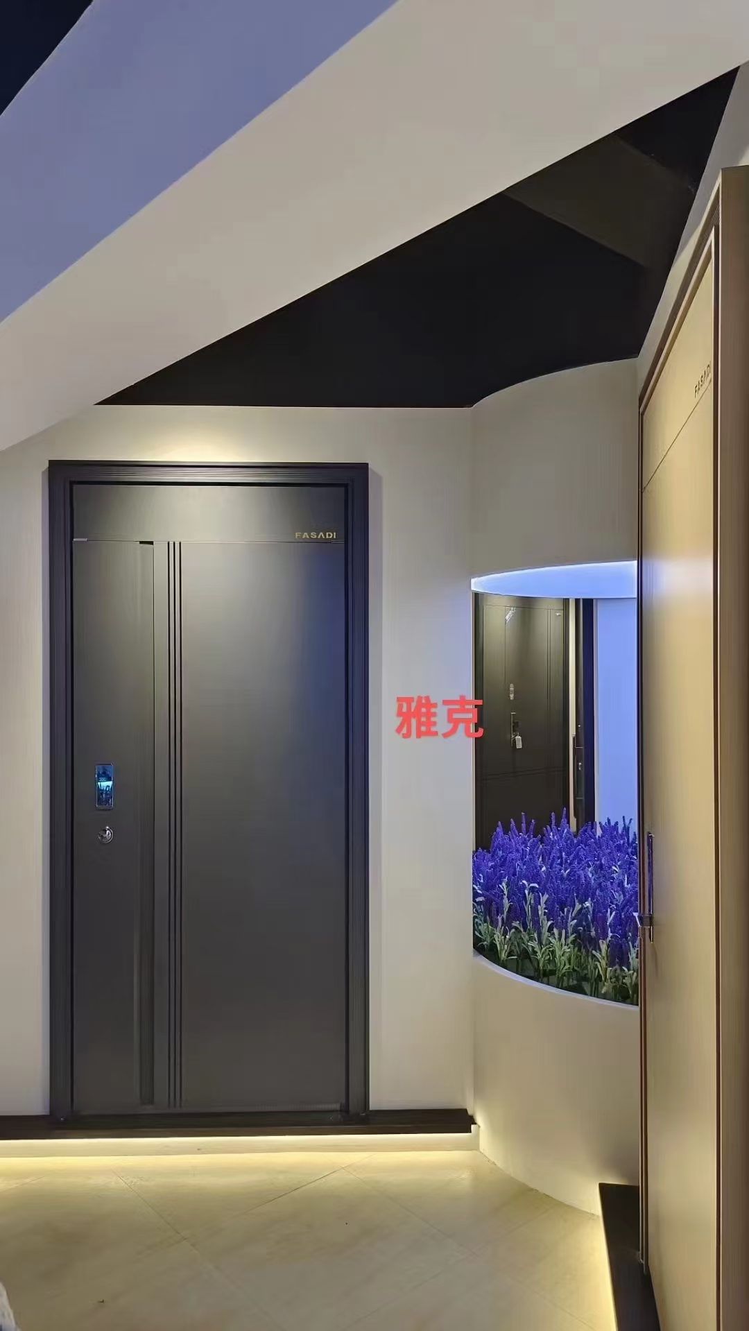 高 端品牌防盗门